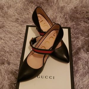 Gucci shoes